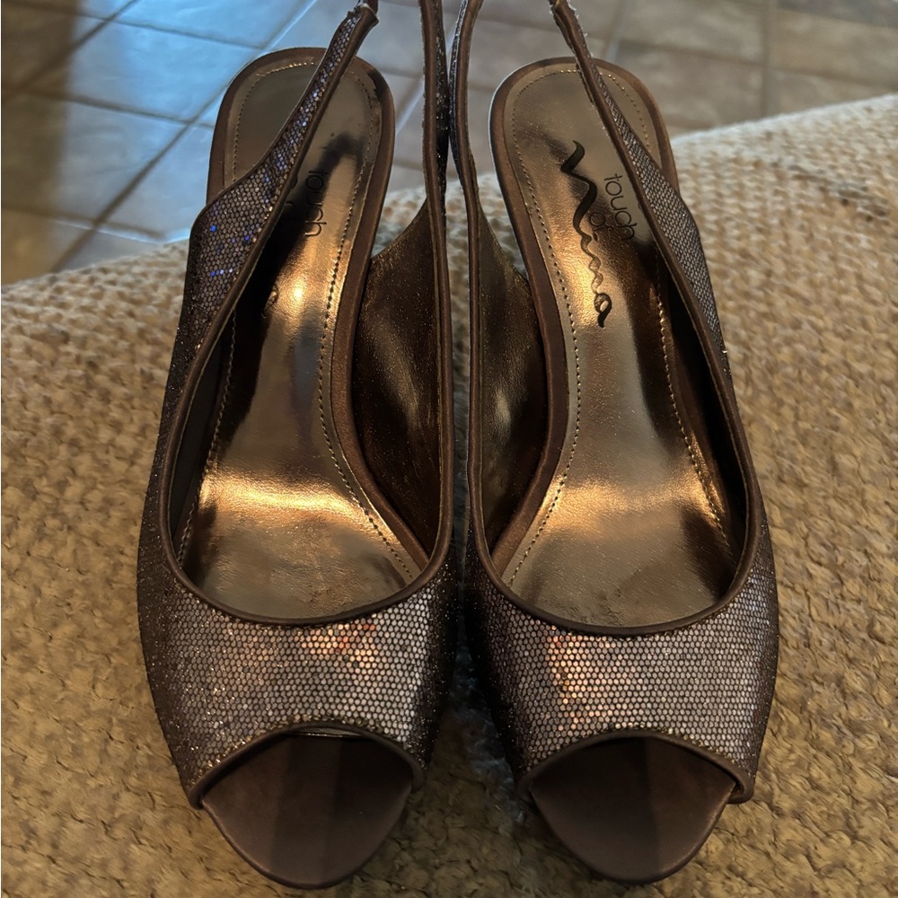 Touch of Nina Shimmering Brownish Peep-Toe Heels